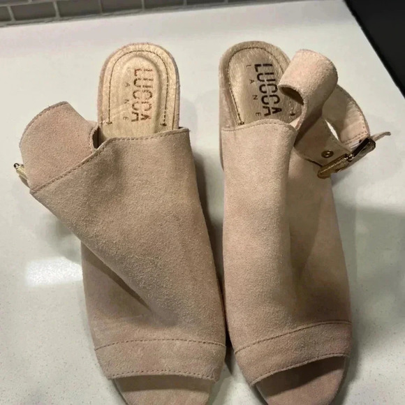 NEW sling-back open-toed Cream Faux Suede 3” block heel size 10 Lucca Lane shoes - Picture 5 of 9